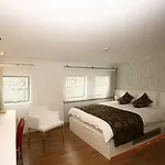 Otantik Gemi Hotel