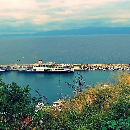 Otantik Gemi Отель Муданья