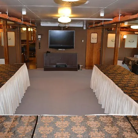 Hotel Otantik Gemi Mudanya