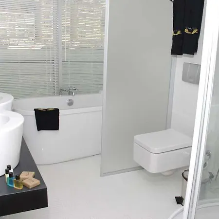 Otantik Gemi Hotel 3*