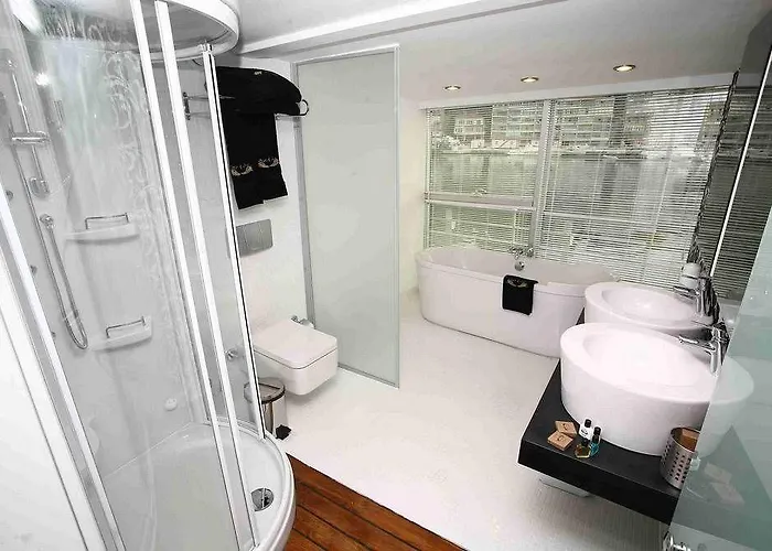 Hotel Otantik Gemi Mudanya