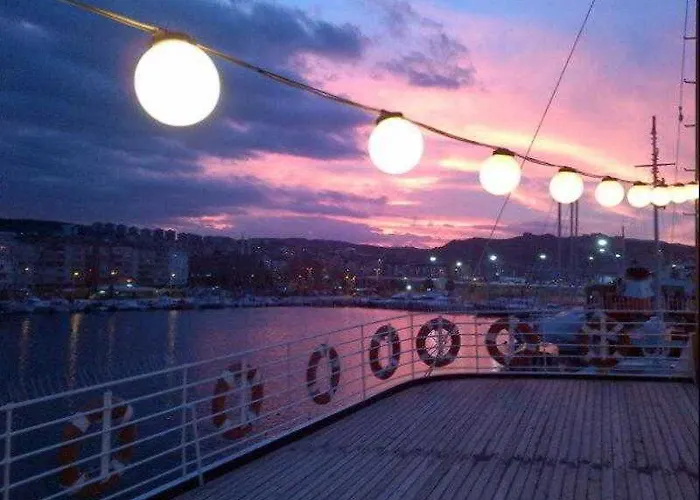 Hotel Otantik Gemi Mudanya