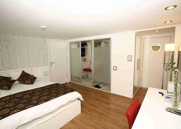 Otantik Gemi Hotel Mudanya